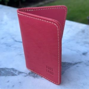 Portland Leather Goods Modern Passport Holder - Tulip 🦄